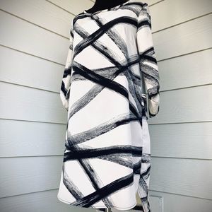 Gaudy Me Brush Stroke Black Tan Shift Dress Size Small